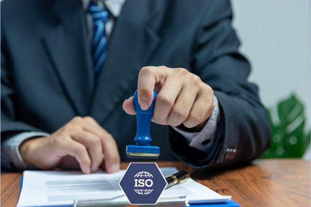 La certification ISO 14001 s'obtient par audit mené par un organisme certificateur indépendant