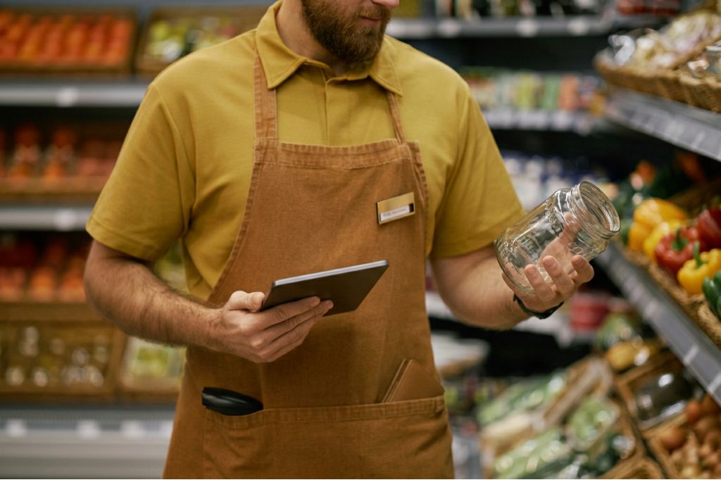 Le circuit de la consigne pour réemploi en supermarché repose sur quatre éléments